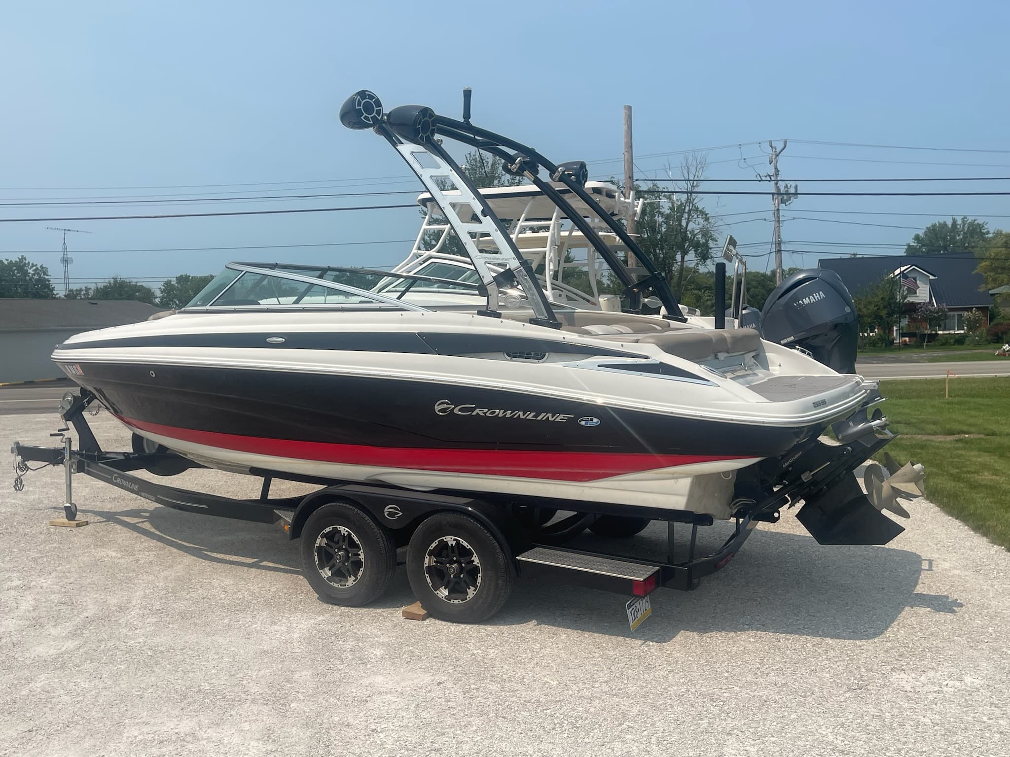2018 Crownline 235SS